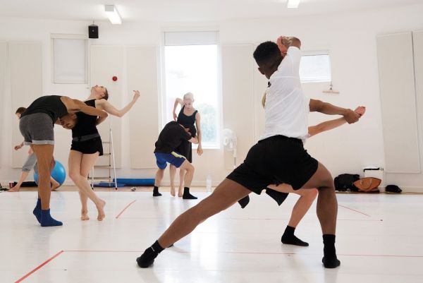 WAYNE MCGREGOR – RANDOM DANCE WORKSHOP